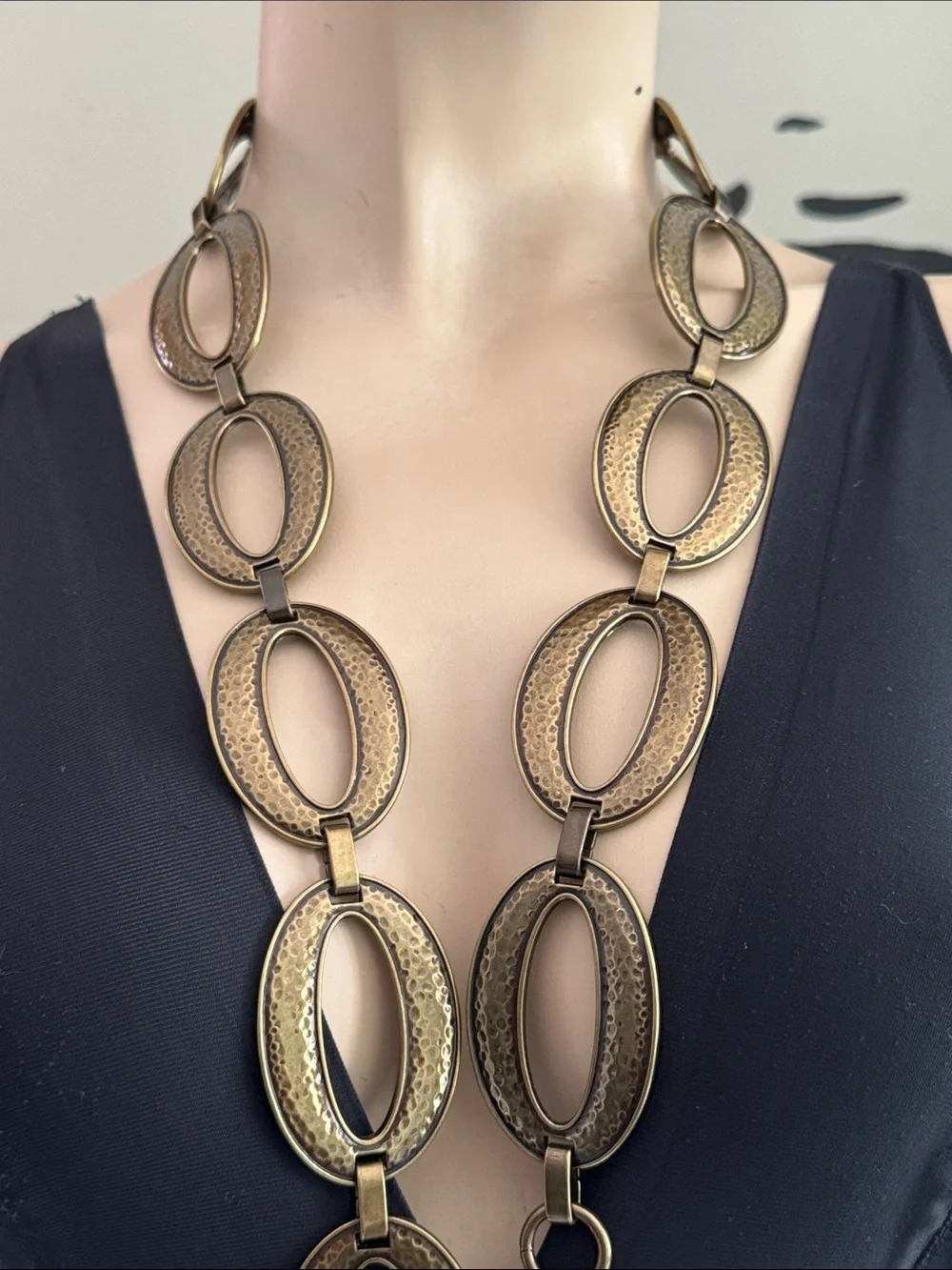 Fossil Hammered Chain Link Belt. Large